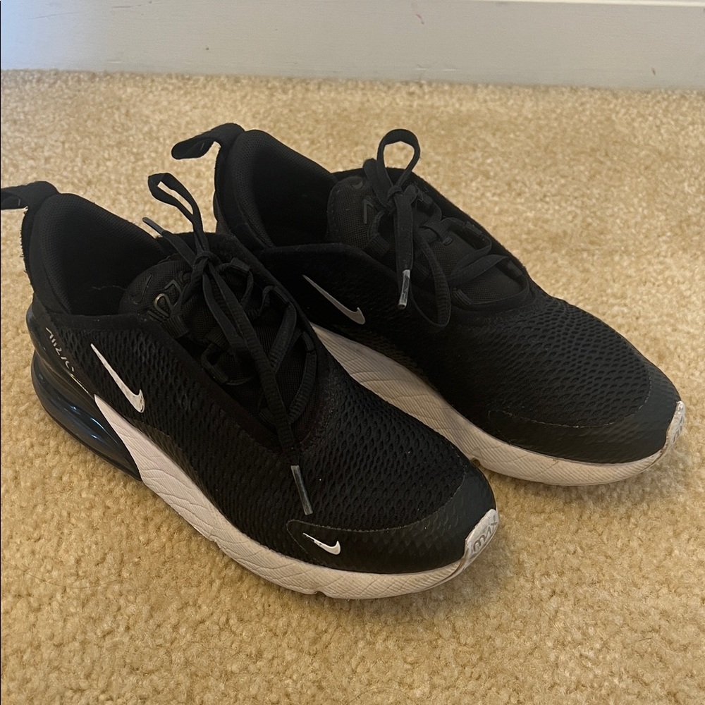 Nike Air 270 GUC
